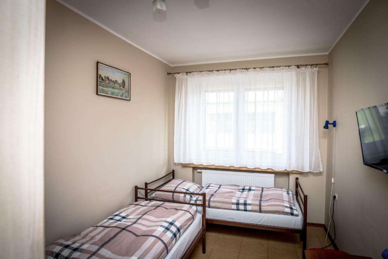 Września Pokoje Goscinne Arkadia מראה חיצוני תמונה